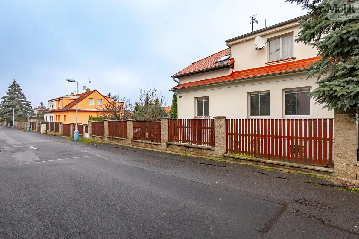 Prodej rodinného domu 126 m², pozemek 873 m²